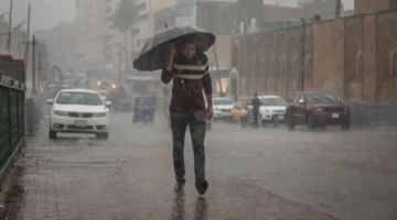 تقلبات جوية حادة تضرب البلاد خلال ساعات مع أمطار غزيرة وعواصف رعدية